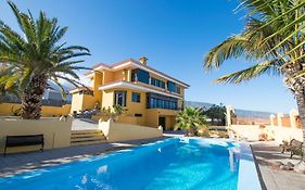 Rural Villa With Private Pool
